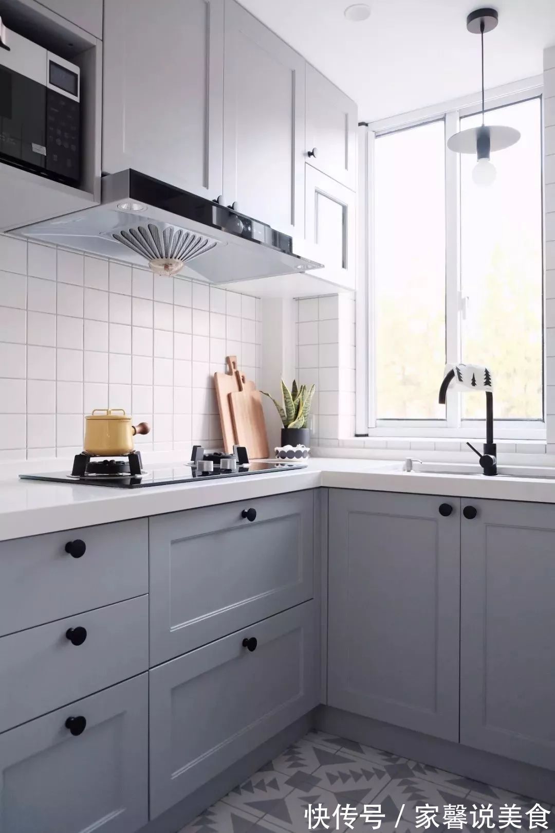 橱柜|小户型厨房怎样设计更漂亮让小姐姐给你推荐几款!