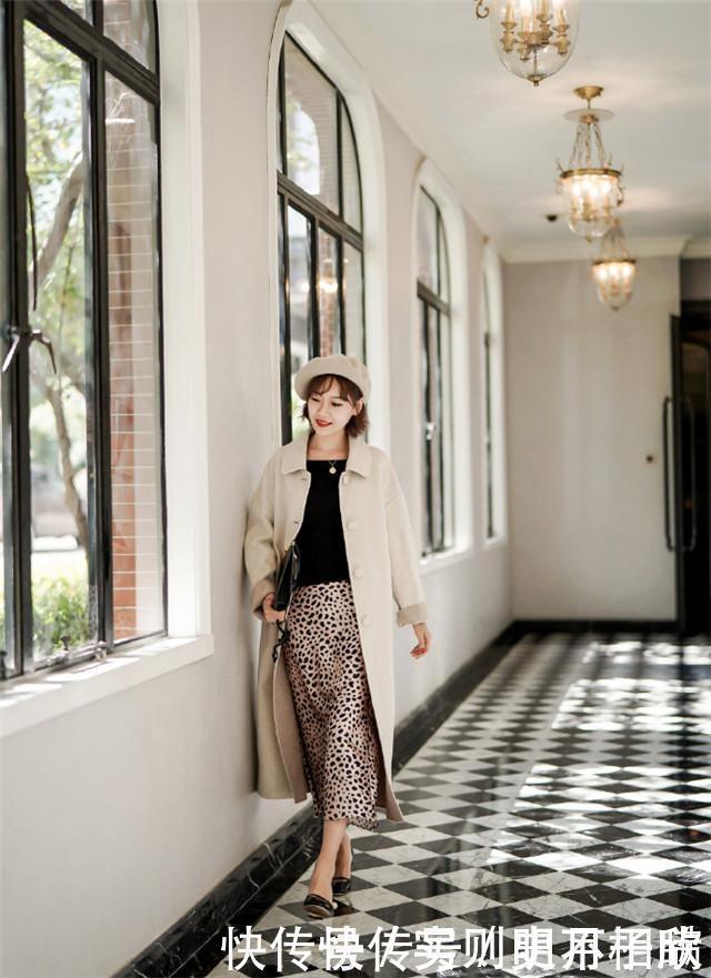 秋冬买大衣就挑这3个“高级色”，显气质又显白，时尚博主都爱了