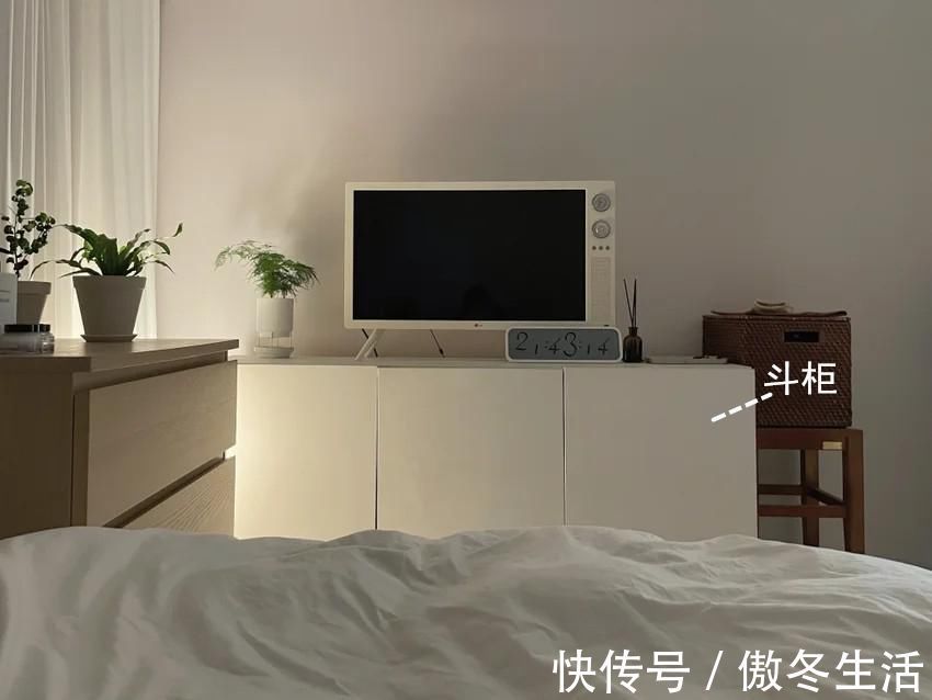 电视墙|她独居住57㎡,打通阳台,去电视墙化,干净极简越住越像新房