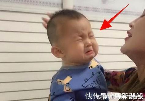 举动|不着调小姨,忽悠宝宝的举动火了,一脸淡定的宝宝硬被“哄哭”了
