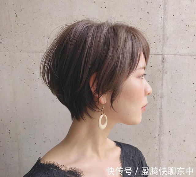 头发|有这3个特征的女性,剪短发就对了,让你美到颜值翻倍