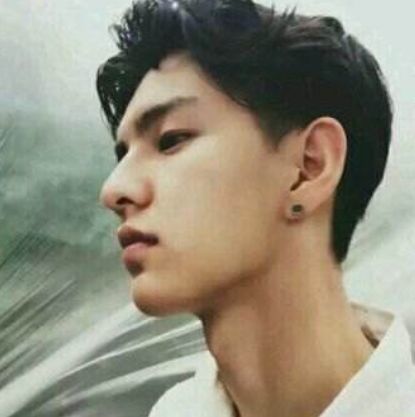 生长激素|男生多少岁“停止长高”?若是低于这个数,或能再蹿10CM!