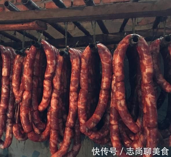 自制香肠，盐肉比例是关键！30年老方法给你，油润鲜香，腊味十足