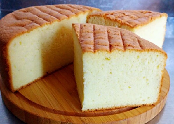 想吃“海绵蛋糕”不用买，在家就能做，软糯香甜，简单零失败！