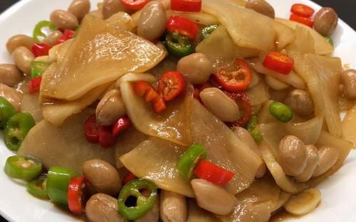  碗中|冬季这菜大量上市，1块钱1斤，加1把花生米，做1次能吃3天