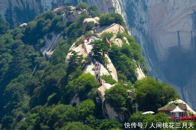 峨眉山|我国著名的四大名山，爬过两座算合格，全部去过就厉害了