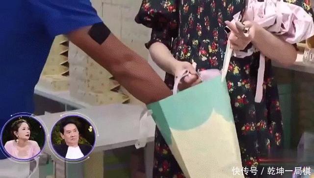 女儿们的恋爱|女生背便宜的包真的很low吗