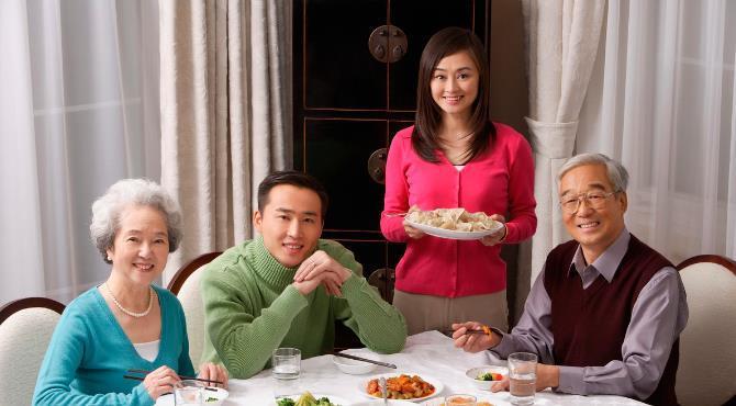 高血压|这3位患糖尿病，高血压，高血脂的食谱，为什么又被点评？看进来