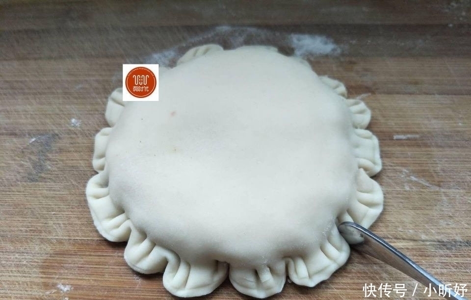  做韭菜盒子，教你一招，外酥内鲜，好吃不腻，简单又美味