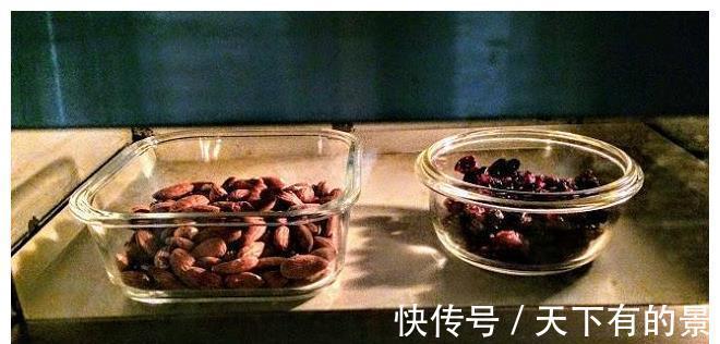 混合物|这小零食简单好做，好吃到没道理，Q到没话说，一盘不够吃