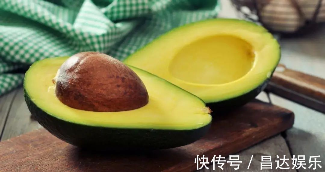 打开方式|牛油果难吃?一定是你的打开方式不对!这5种吃法营养又美味~