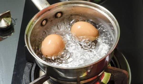 长高|14岁男孩身高已有183cm,儿科医生:4种食物是入秋“长高王”