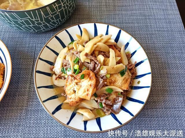 不贵|我家的极简晚餐,3个菜15分钟,好吃不贵又简单,吃得开心舒服