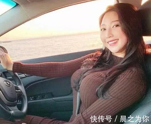 瑜伽|韩国90后美女,拒绝做瘦美人,健身让微胖身材更迷人