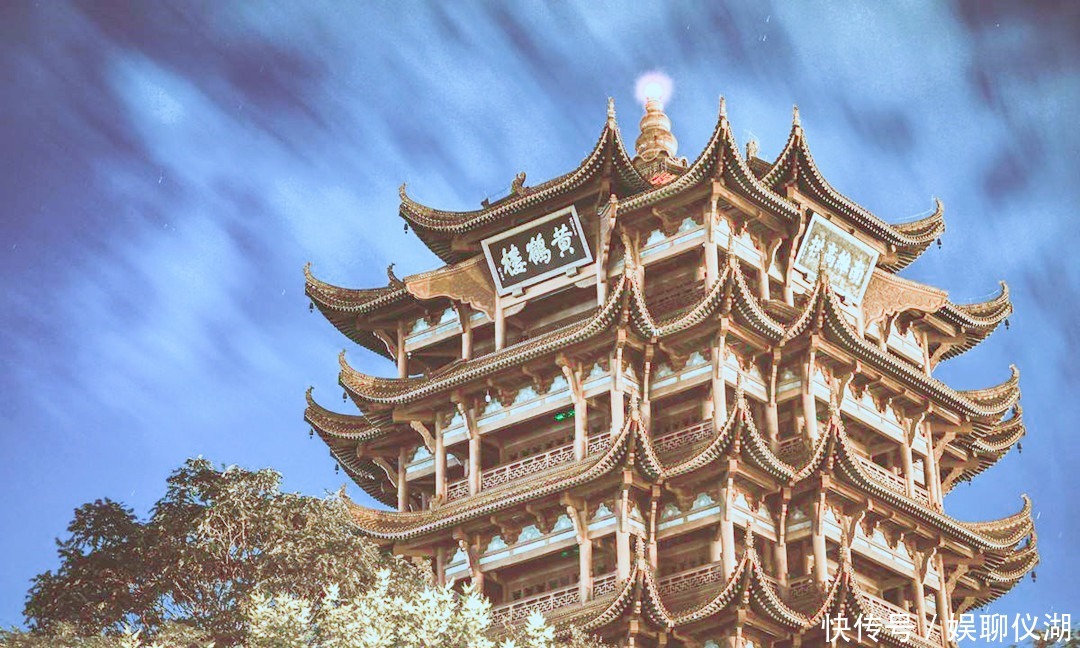 岳阳楼|中国最有名的四大名楼，最后一座争议不休，你去过其中的几座呢？