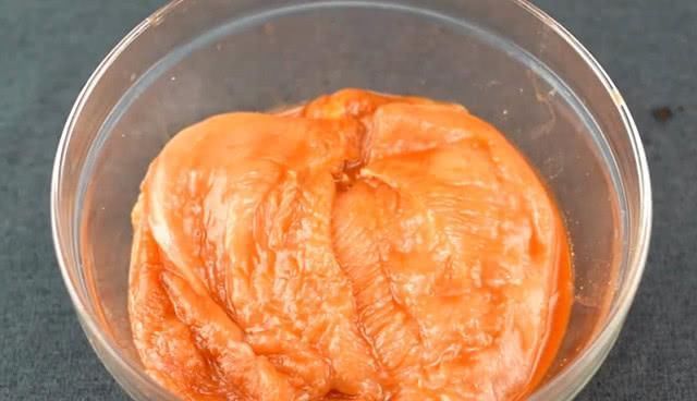 炸鸡排|只需要20元,吃上一大盆真正的“正新鸡排”,以后不用点外卖了