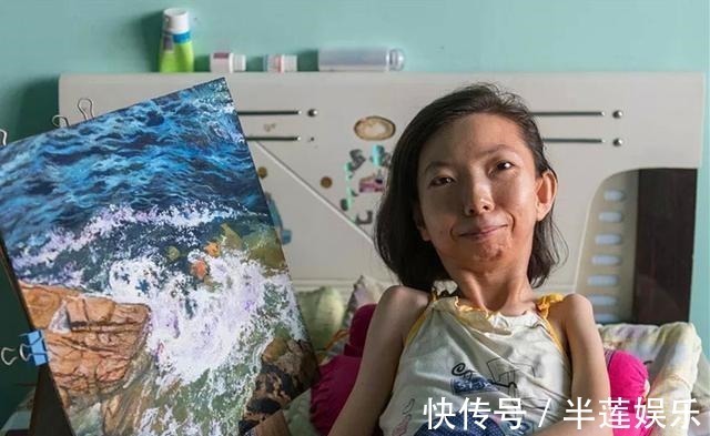 张俊莉$女孩瘫痪在床,自学绘画34年,网友:真正的艺术家