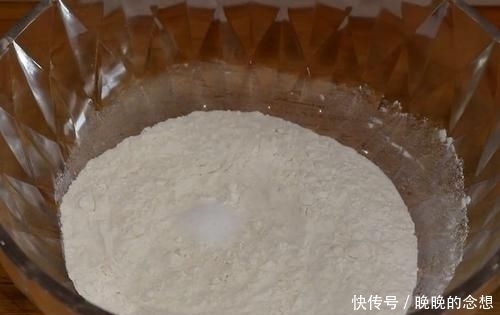 好吃|早餐饼新吃法,馅料丰富,鲜香美味,几分钟一张,好吃到停不下来