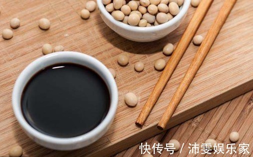 食物|4种“不怕过期”的食物,放得越久越好吃,别再傻傻丢掉