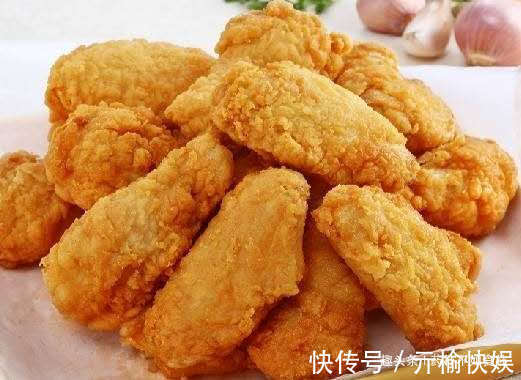 炸鸡翅|刚端上桌就遭到哄抢，表皮金黄酥脆肉质饱满，强身健体，孩子爱吃