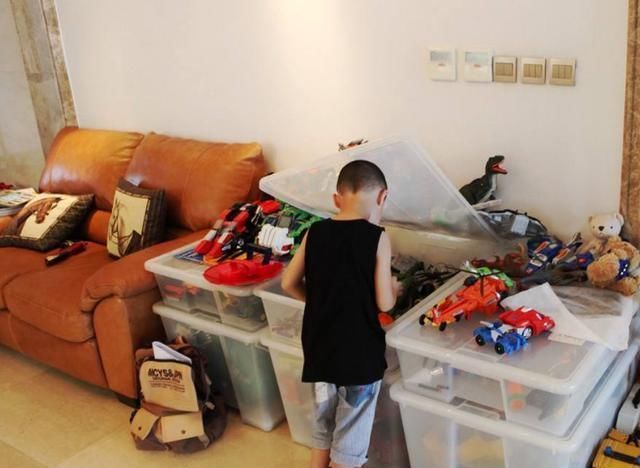 危险|孩子偷偷喝一口,ICU抢救4小时,这东西家里有的就扔了吧