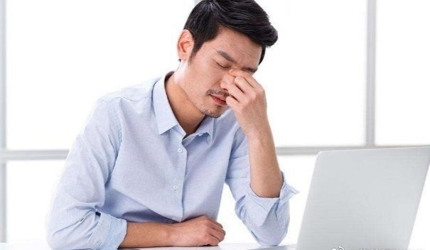 补充维生素|哪些症状表明你的身体已经缺营养了?