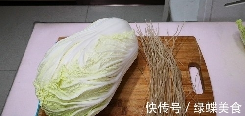 炒醋溜白菜，醋什么时候放是关键，掌握这个窍门，味道不亚于饭店