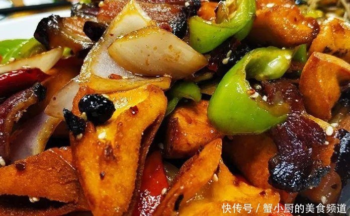 补钙健脾开胃促进发育,吃过的人都忘不掉,做法还特简单