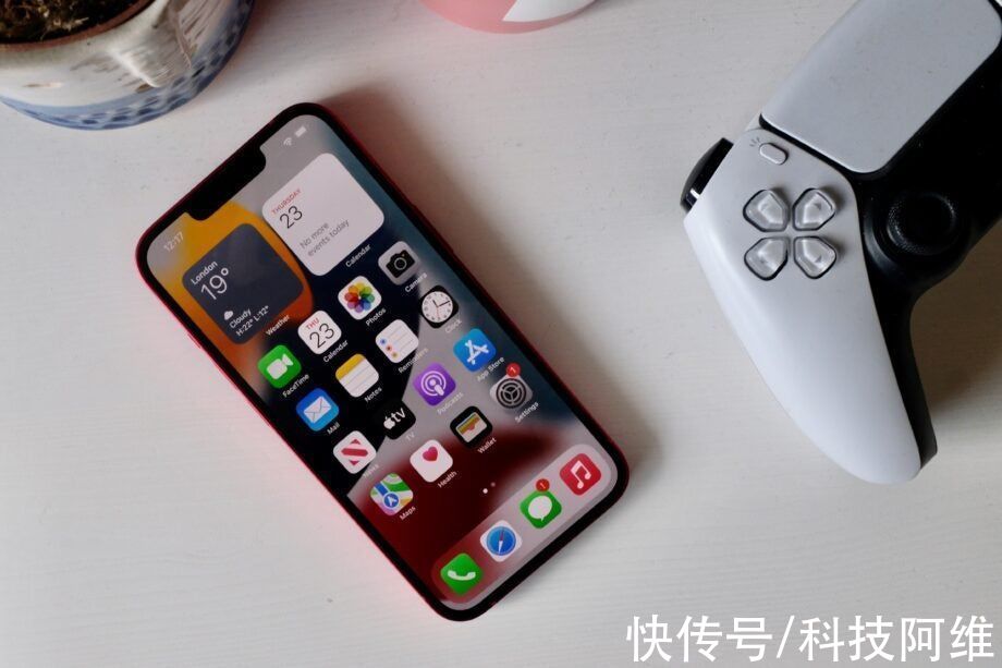 版本|iPhone13价格松动，256GB版本跌至新低，果粉可以入手了