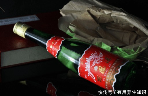 纯粮食|超市有4种廉价白酒,虽不起眼,却都是纯粮好酒,行家才识货!