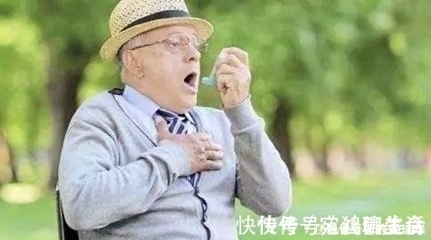 症状|血液粘稠的人,晨起后往往会有3个症状,如果你有要多喝1种水