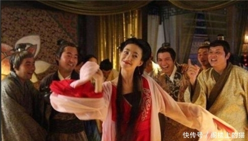 青楼女子|晚清青楼女子老照片:颜值出众不输当代女星,跟你想的是一样的吗