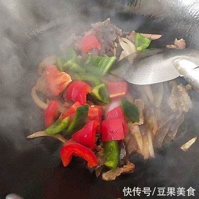 昆布|每次做这道腊肉炒冬笋，隔壁小孩都会来敲门