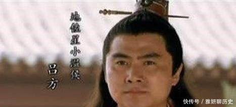 本领相当,武器装扮相似,梁山上有两队孪生兄弟