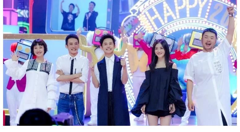 曝《快本》要改名改版，將在11月重啟，《天天向上》也有人退出