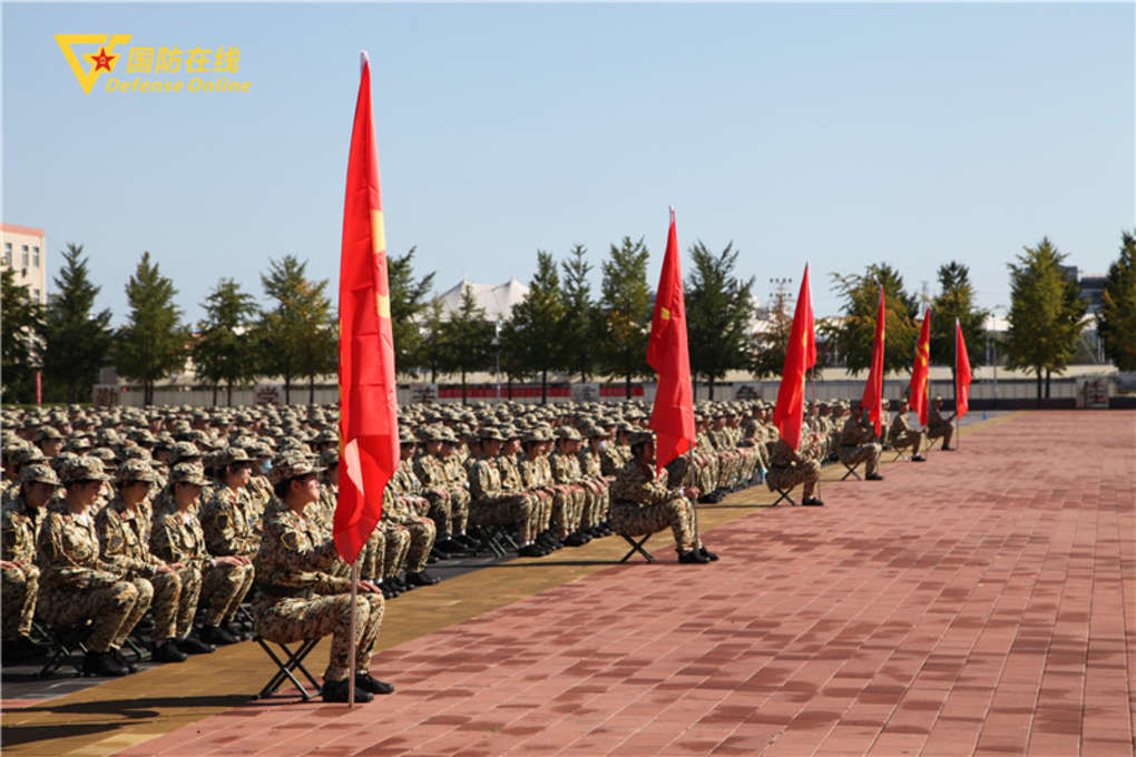 本科生|北京师范大学举行2021级本科生军训开训典礼