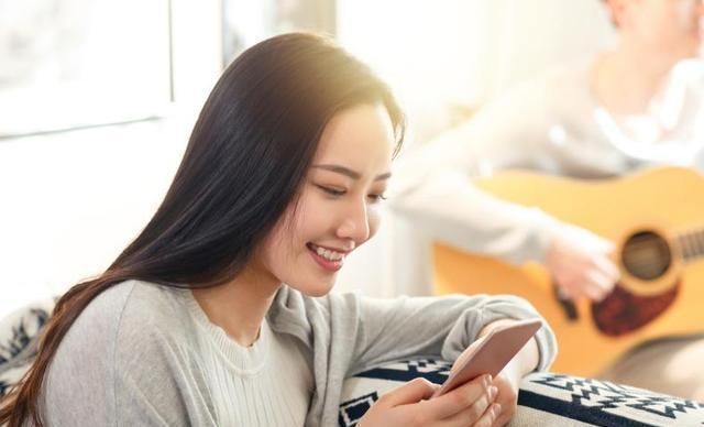 剖腹产|脐带绕颈是准妈妈“摸”出来的?别傻了,真正的原因只有这4个