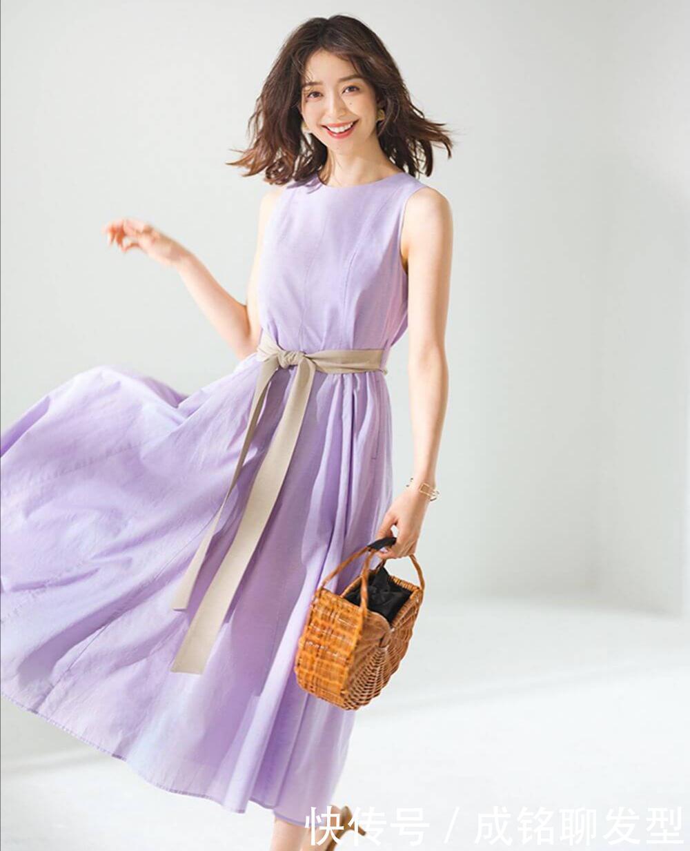 蕾丝|普通人如何穿出优雅气质?试试这几款高级感的连衣裙,时髦又舒适