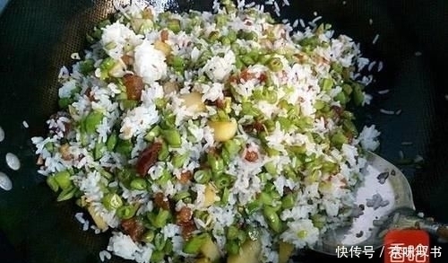 豆角新吃法,不用炒不用炸,美味可口比肉还香
