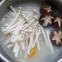 老师傅教你排骨汤做法，好吃到舔手指