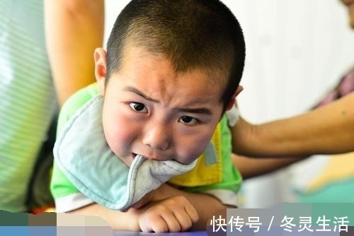 新生儿|新生儿头3月,除了少抱多躺免摇晃,“两勤三不要”更是重点