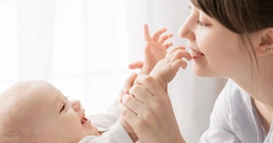 男婴|6个月男婴被扔超市,4小时无人认领,宝妈解释让人哭笑不得