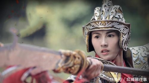 醉酒|皇帝醉酒误杀忠臣，忠臣家属讨说法，皇帝愧疚：龙袍给你，你斩吧