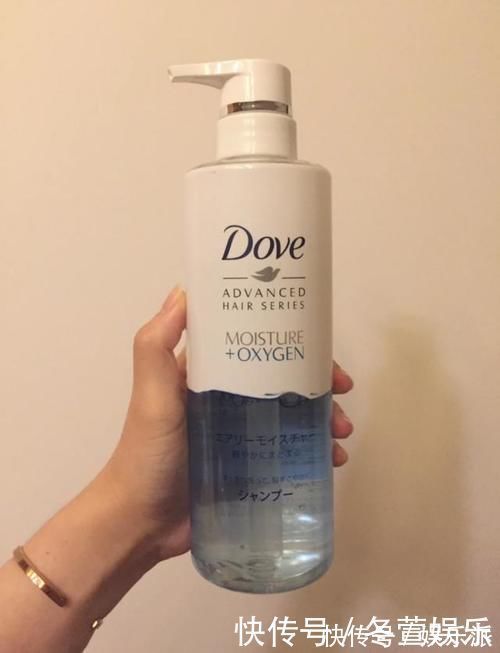 头皮屑|热门洗发水“红黑榜”前3款难用鸡肋,后两款清爽,你选对了吗