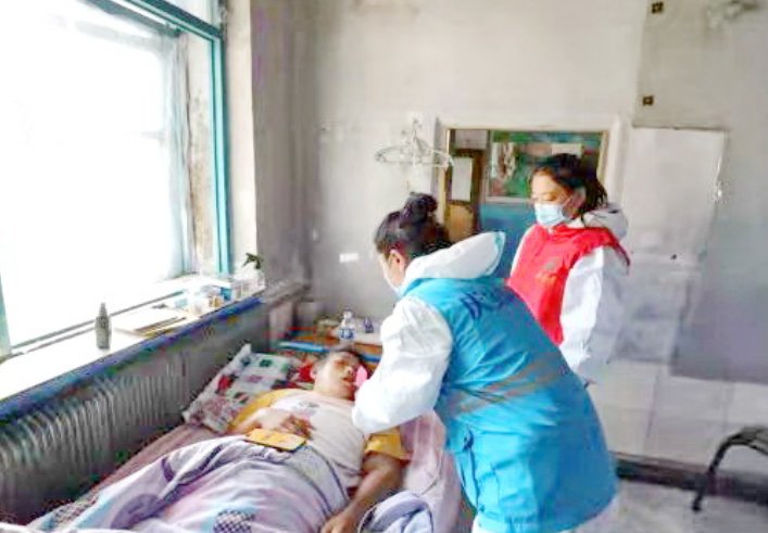 庆安县|10余支特色志愿服务队，近300志愿者参与疫情防控，庆安县“红马甲”“志愿红”守护居民健康