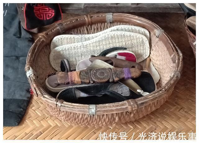 剃头匠&近百年前的老物件,奶奶辈们的回忆,80后不认识更不知干啥用的