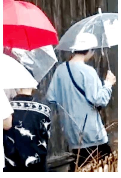 戰上海|鹿晗陳赫不錄跑男卻錄向往的生活，大褲衩保溫杯，隨性小鹿很討喜！