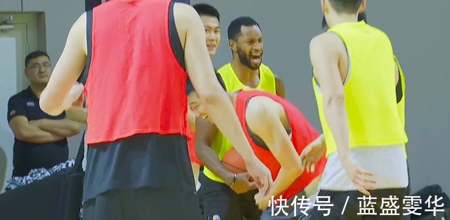 莫兰德|辽宁男篮正式开练!弗格怒吼,新签一人,冲击CBA总冠军!