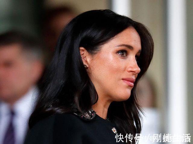 亲戚|有些亲戚别得罪:萨曼莎新书料足,吐槽一针见血,梅根欲写书反击