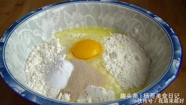 面粉别烙饼了,试试这样做,酥脆又松软,出锅瞬间被扫光,特解馋